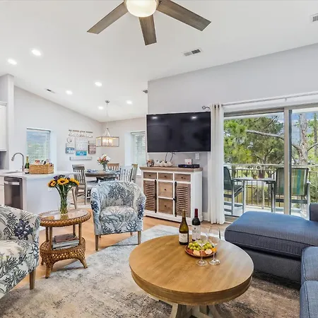 1740 Bluff Villa